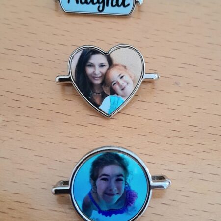 Jewellery: watch strap slide charm